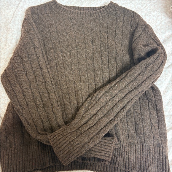 Bundle of 3 cable knit sweaters - Picture 3 of 4